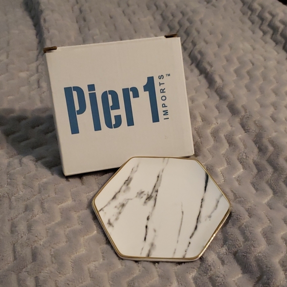 Pier 1 Other - Ring dish